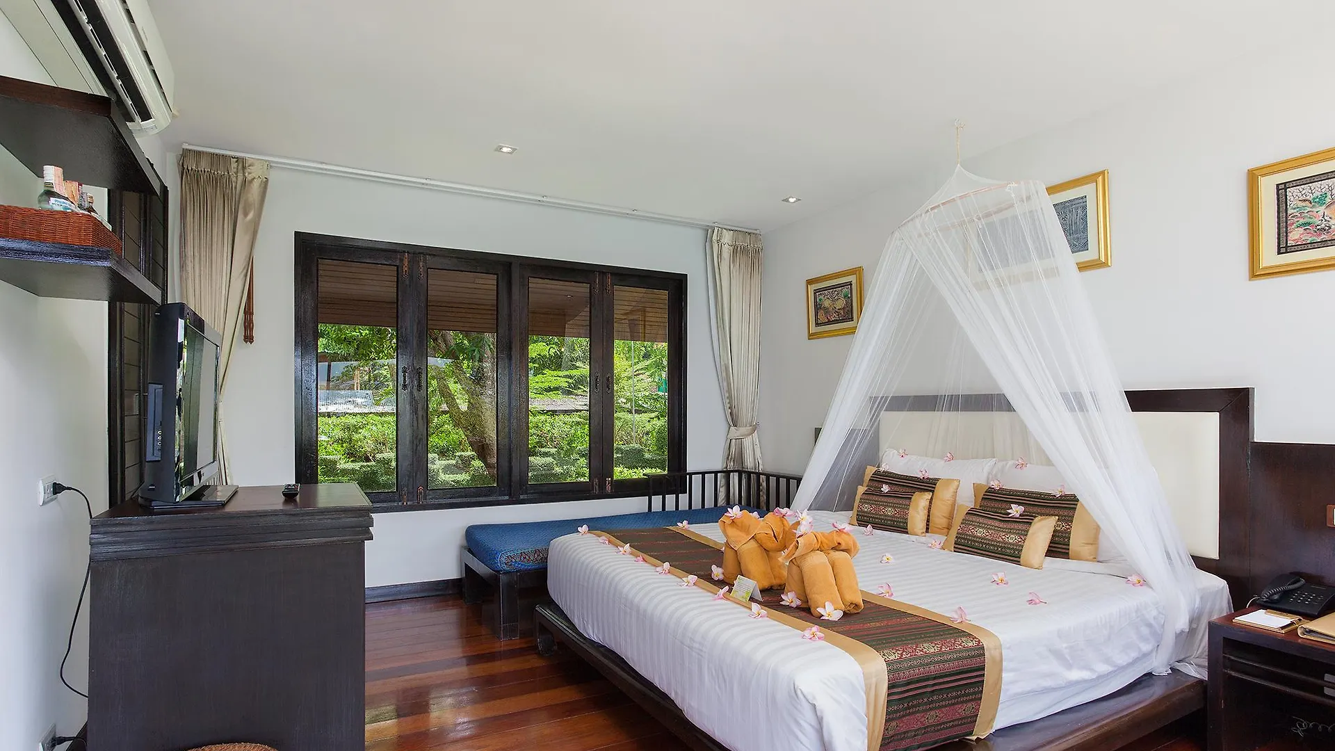 Phi Phi Natural Resort Thailand