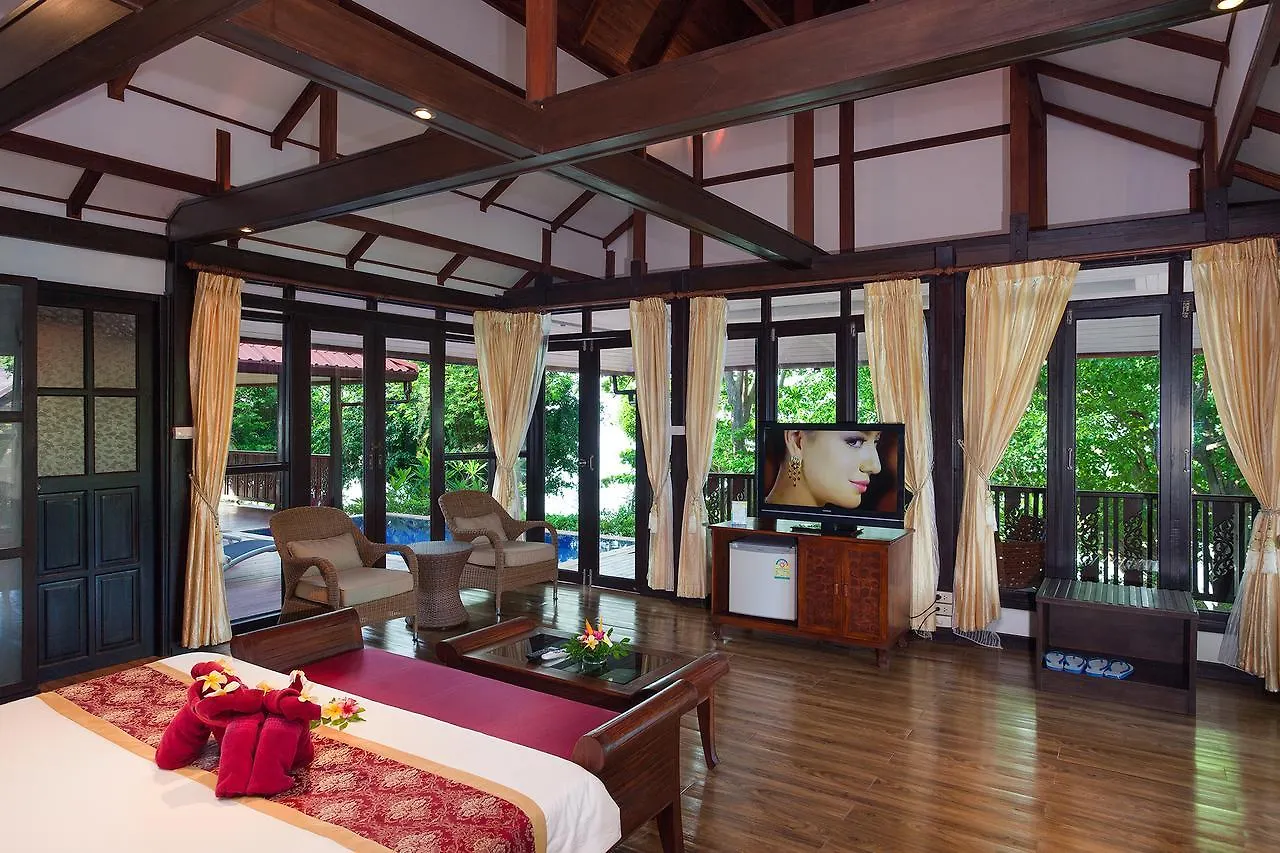 Phi Phi Natural Resort 4*, Phi Phi Don Thailand