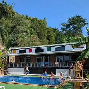 Hangover Chill & Hill Ko Phi Phi