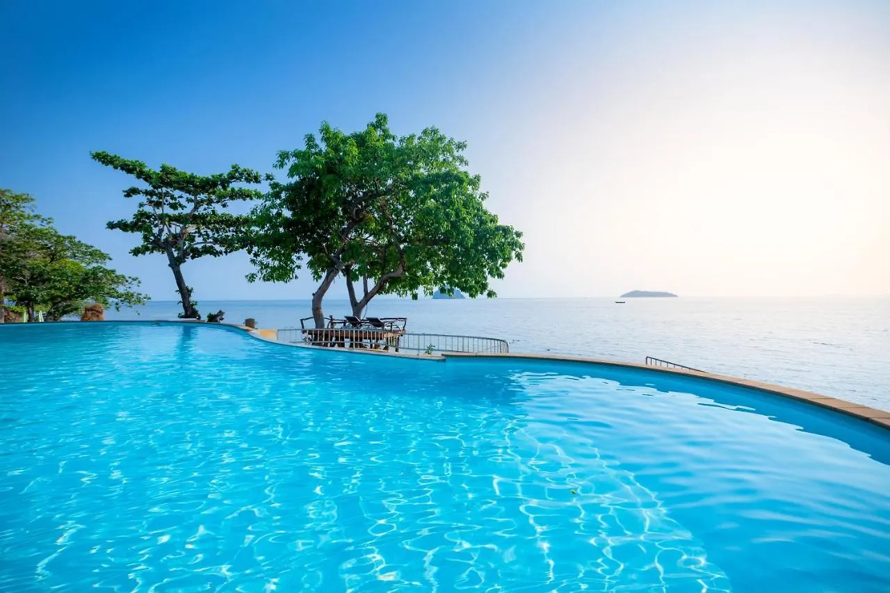 Phi Phi Natural Resort 4*, Phi Phi-eilanden